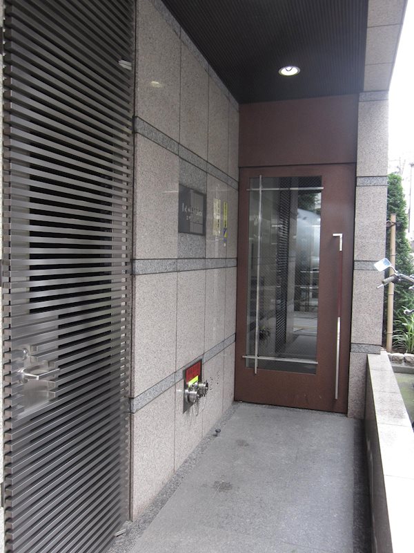 エントランス　エントランス