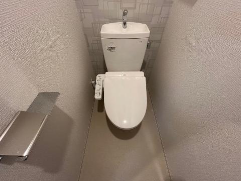 トイレ　シャワー付トイレ