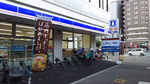 コンビニ　ローソン 東三国店（コンビニ）まで399m