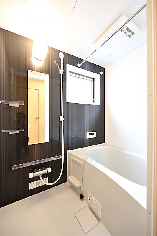 バス・シャワールーム　風呂