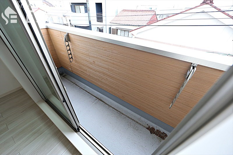 バルコニー　ベランダ