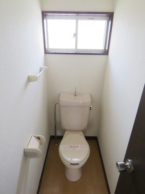 トイレ　明るいトイレ