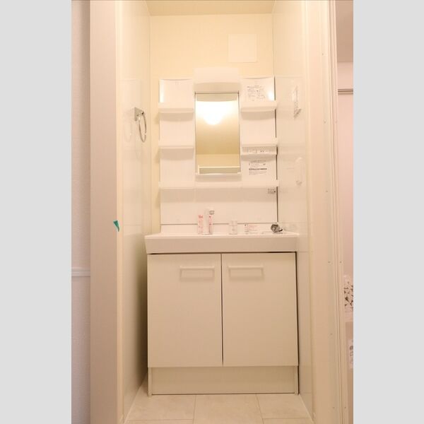 洗面設備　洗面室