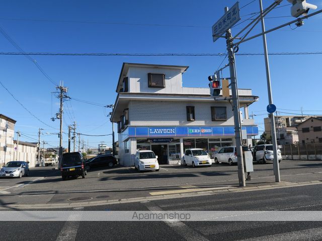 コンビニ　ローソン岸和田田治米店（コンビニ）まで251m