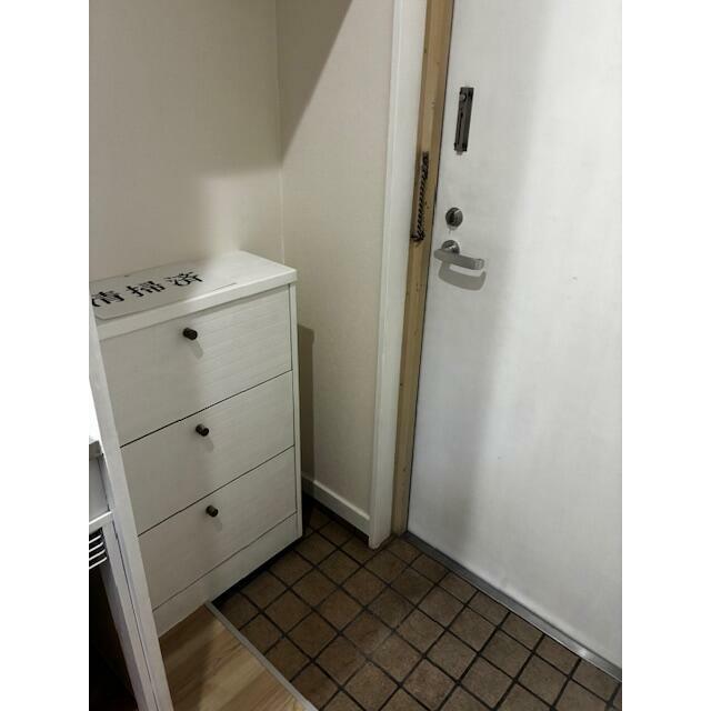 玄関　現況優先