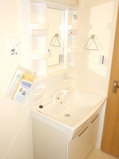 洗面設備　独立洗面台