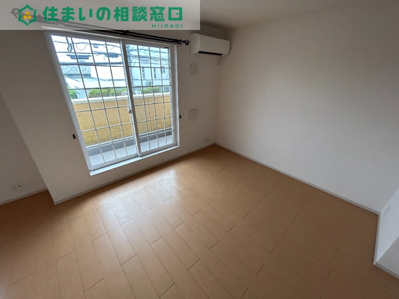 居室・リビング　同型