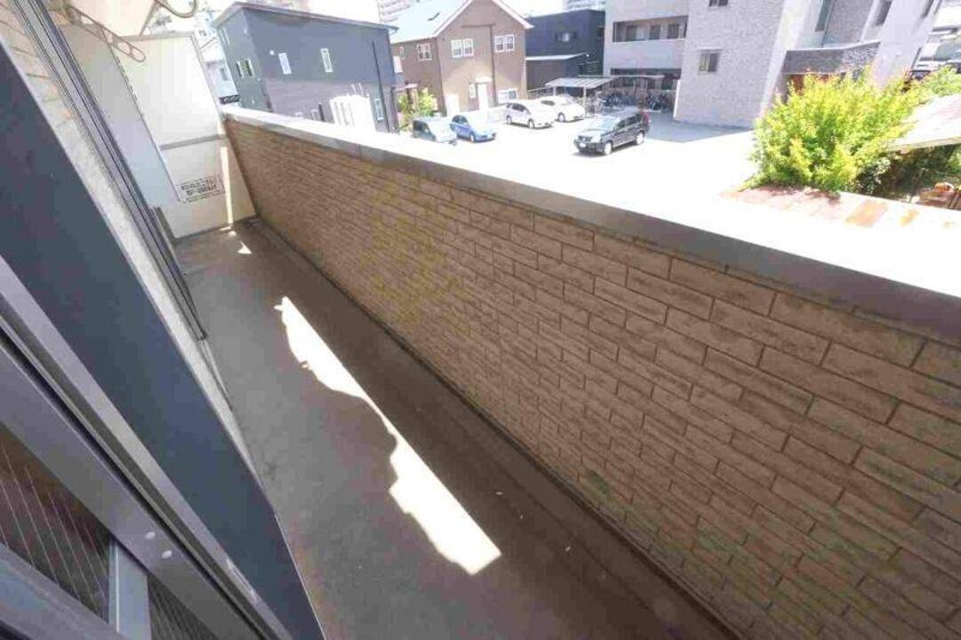 バルコニー　バルコニー