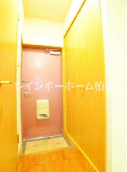 玄関　ゆったりとした玄関です