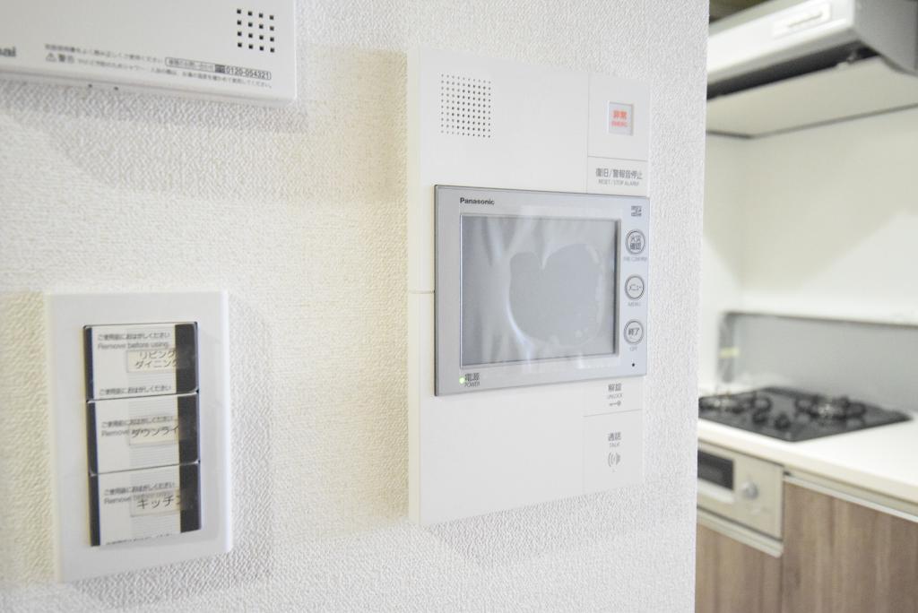 セキュリティ　カメラ付インターホン