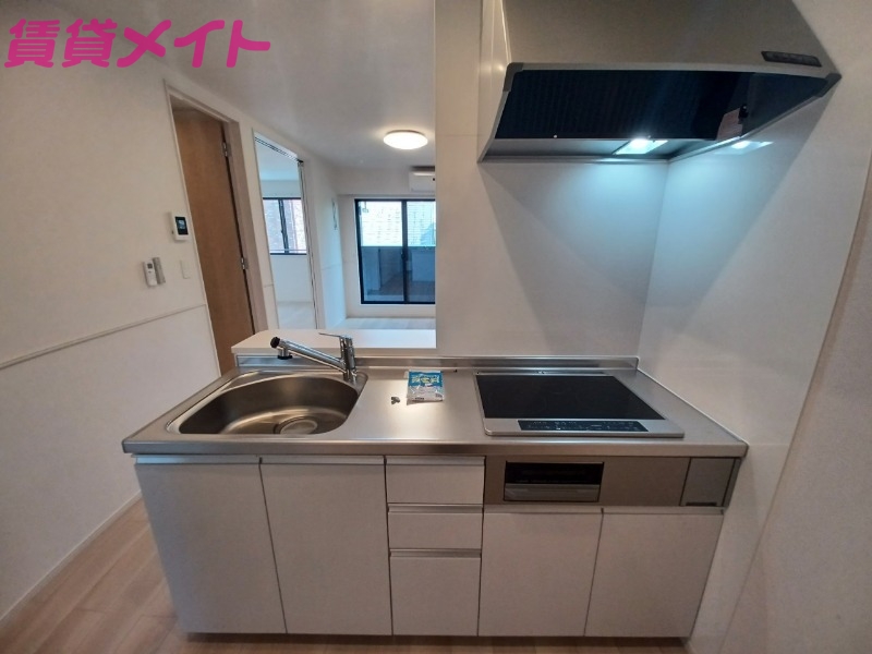 キッチン　同型参考写真