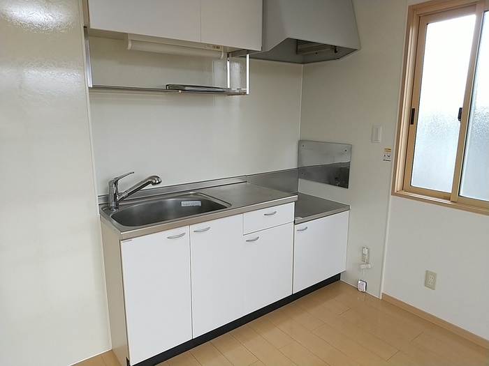 キッチン　壁付けキッチン