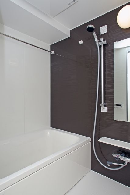 バス・シャワールーム　★お問い合わせはタウンハウジングまで★