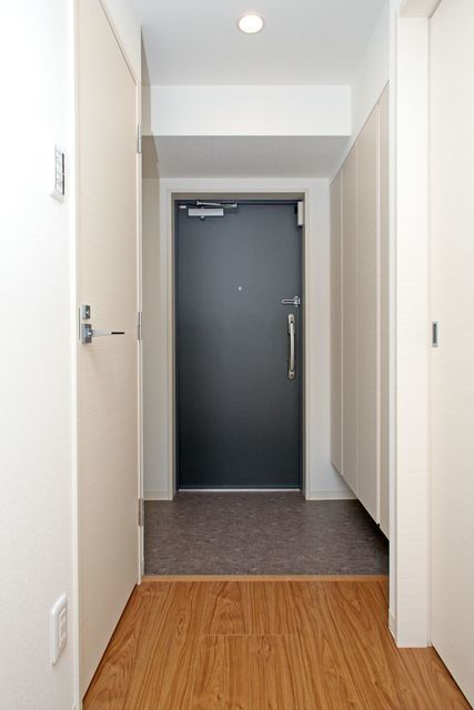 玄関　★お問い合わせはタウンハウジングまで★