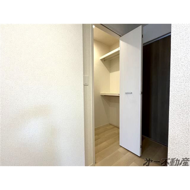 収納　ウォークインクローゼット