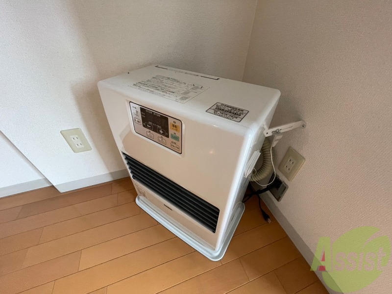 その他設備　灯油暖房です。札幌の寒い冬もこれで大丈夫！