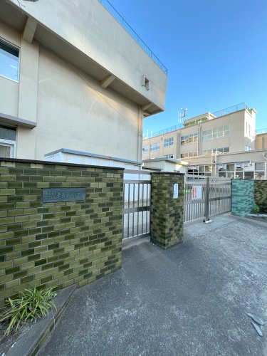 小学校　足立区立千寿第八小学校（小学校）まで5927m