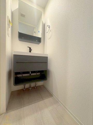 洗面設備　セレニテ東梅田アリエ