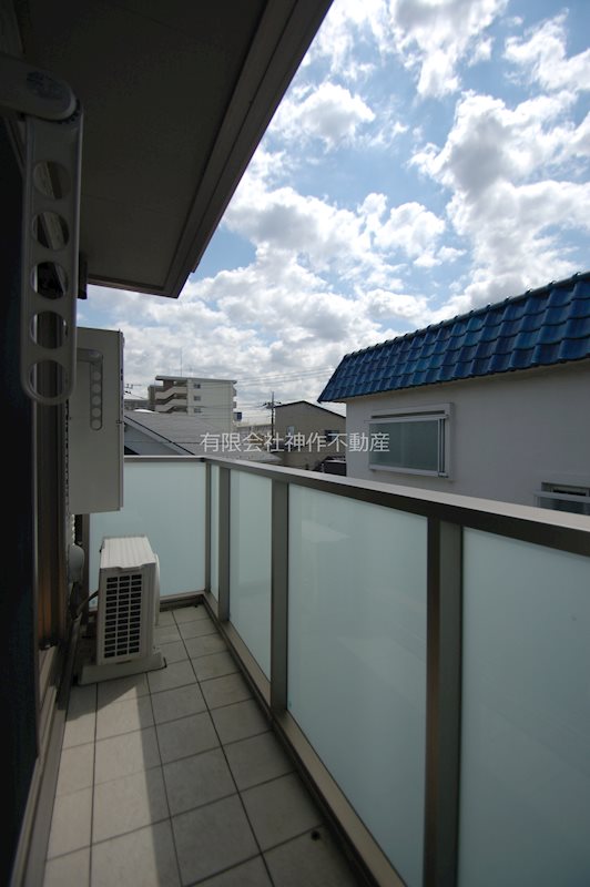 バルコニー　南面バルコニー