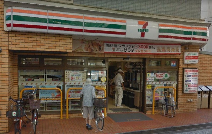 コンビニ　セブン‐イレブン 川崎多摩区役所前店（コンビニ）まで200m