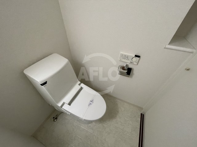 トイレ　エスライズ四ツ橋　トイレ