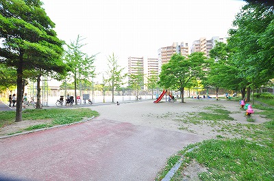 公園　大手町公園（公園）まで880m