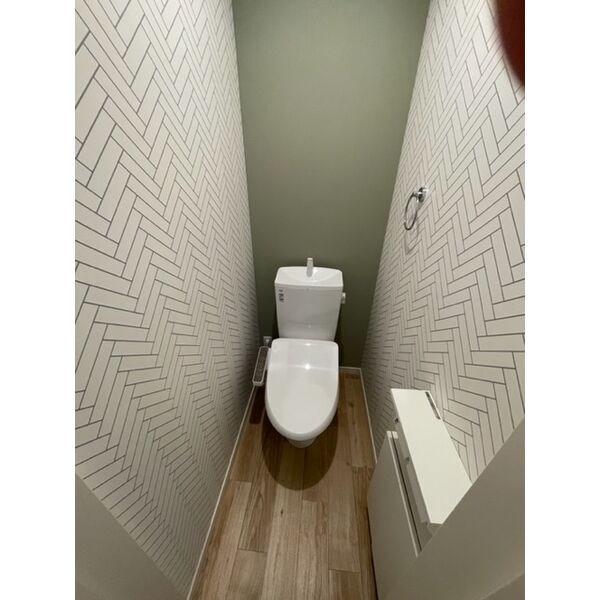 トイレ　※別室参考写真