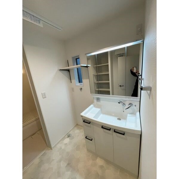 玄関　※別室参考写真