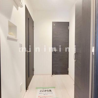 玄関　※同シリーズの写真になりますので、現状優先とさせて頂きます。