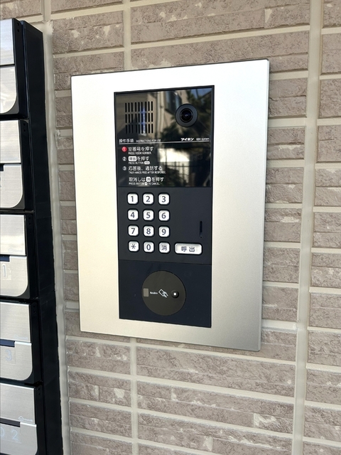 エントランス　オートロック