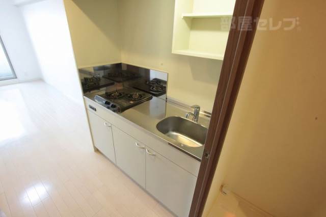 キッチン　嬉しい２口コンロのシステムキッチン