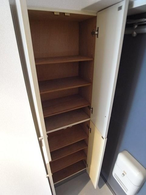 その他設備　シューズボックス