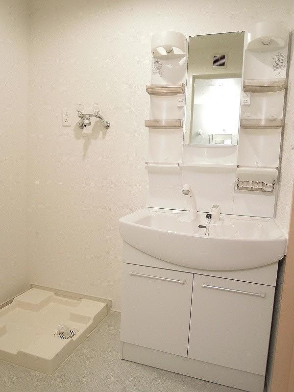 洗面設備　洗面室