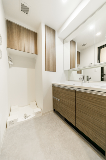 洗面設備　※写真は同タイプ住戸です。