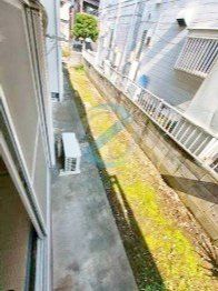 バルコニー　テラス