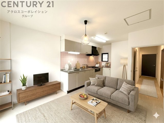 居室・リビング　南東向きで陽当り良好！