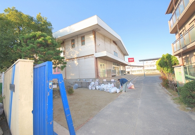 小学校　寝屋川市立北小学校（小学校）まで753m