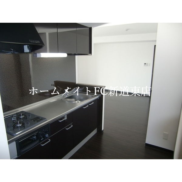 キッチン　システムキッチン