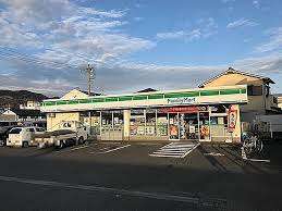 コンビニ　ファミリーマート興津中町北店（コンビニ）まで451m