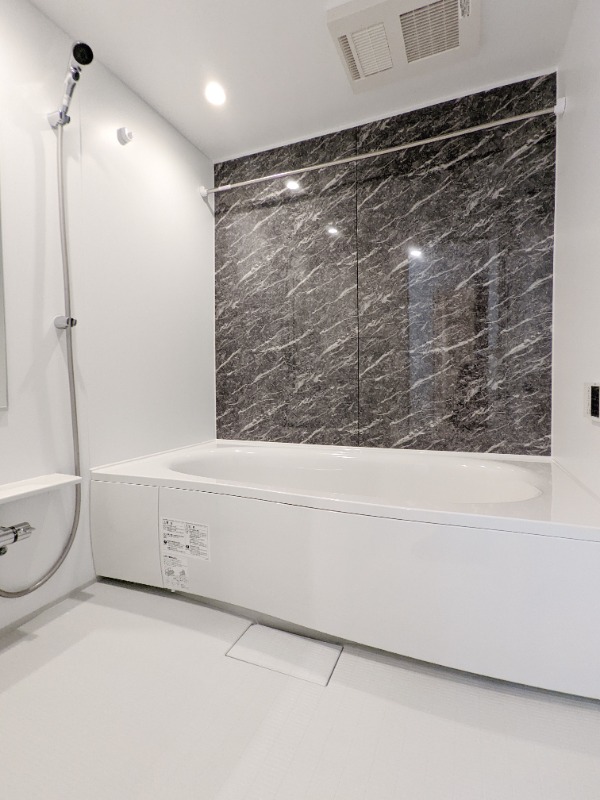 バス・シャワールーム　図面と現状に相違がある場合には現状を優先