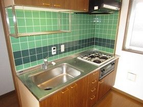 キッチン　★3口ガスコンロのシステムキッチンです★