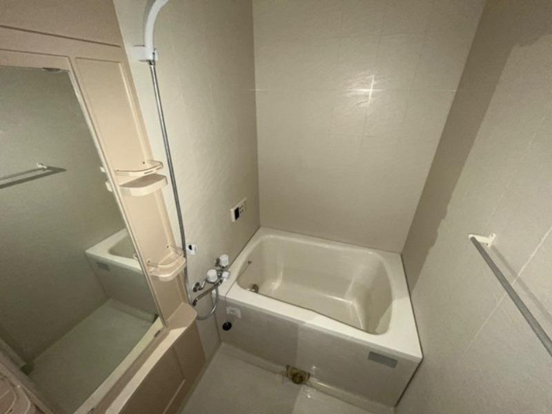 バス・シャワールーム　図面と現状に相違がある場合には現状を優先