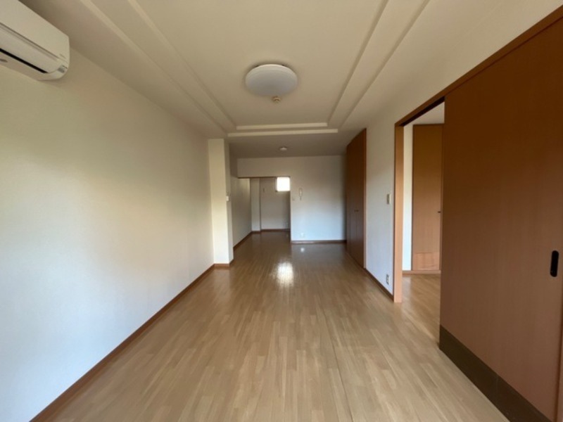 居室・リビング　図面と現状に相違がある場合には現状を優先