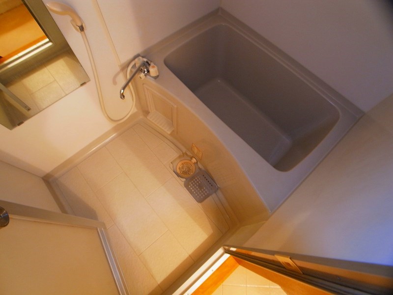 バス・シャワールーム　同一物件別部屋