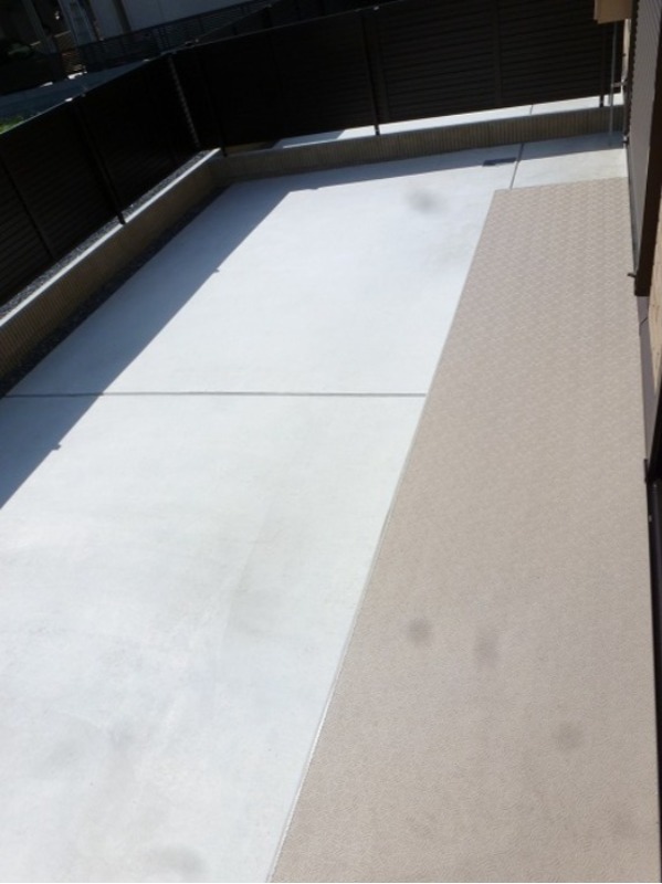 バルコニー　図面と現状に相違がある場合には現状を優先