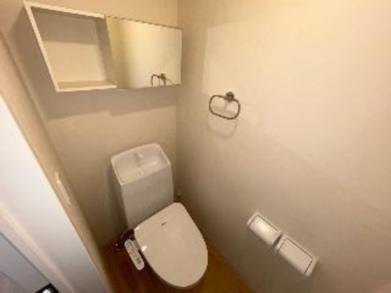 トイレ　図面と現状に相違がある場合には現状を優先