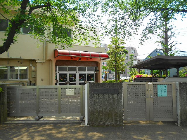 幼稚園・保育園　西保育園（幼稚園・保育園）まで461m