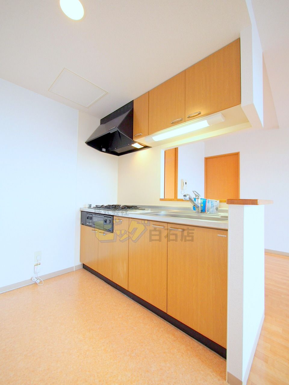 キッチン　人気の対面式システムキッチンです♪