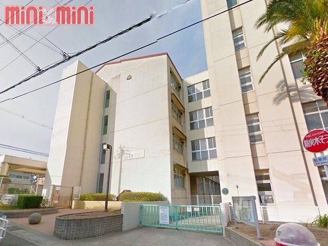 小学校　神戸市立東須磨小学校（小学校）まで473m