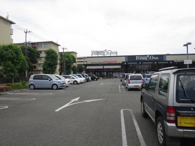 スーパー　FOODY ONE楠店（スーパー）まで473m